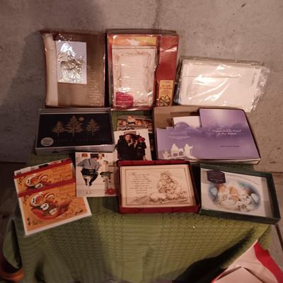 GREETING AND POSTCARDS, SMALL BOXES AND STATIONARY