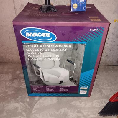 NEW INVACARE RAISED TOILET SEAT WITH ARMS, NEW GRAB BAR AND AN ADJUSTABLE CANE