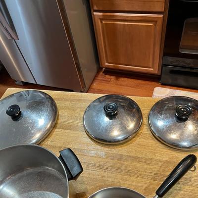 Six Piece Set of Revere Ware Cooking Pans and Lids (K)