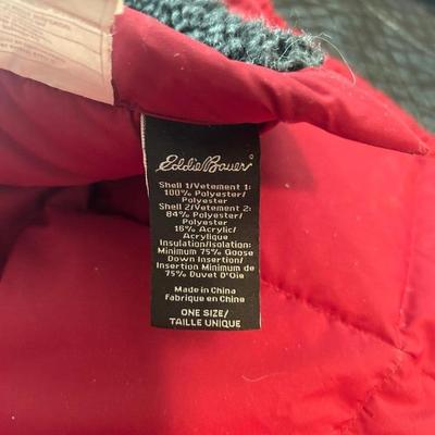 EDDIE BAUER THROW, KING SIZED SHEETS, SLANKET AND THROW PILLOW