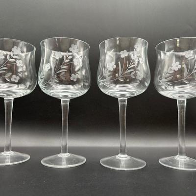 Set of 4 Etched Floral Stemmed Wine Glasses