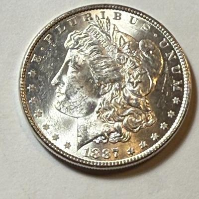 1887-P UNCIRCULATED CONDITION MORGAN SILVER DOLLAR COIN #5 AS PICTURED.
