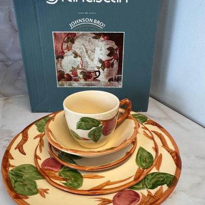 Franciscan Apple dinnerware collection, which is a popular earthenware pattern introduced in 1940.