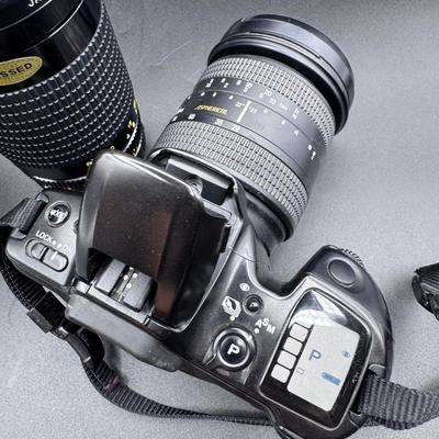 Minolta Camera w/Extra Zoom Lens