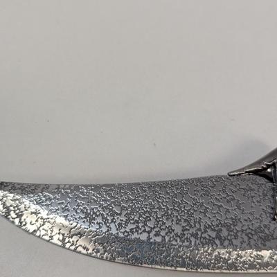 Sale Photo Thumbnail #696: Vampire Bat Hunting Knife Stainless Steel With Stand