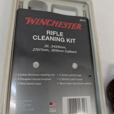 Sale Photo Thumbnail #729: Winchester Rifle Cleaning Kit