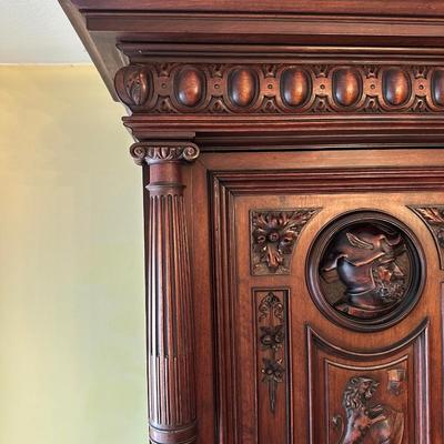 Antique French Renaissance Revival Walnut Buffet, 19th Century