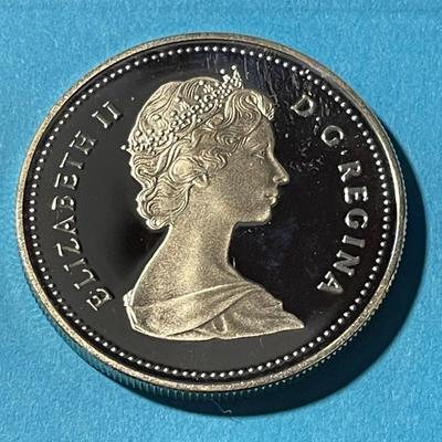 1989 Canada Fleuve Mackenzie River Commemorative Proof Silver Dollar as Pictured.