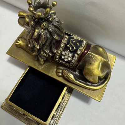 Vintage Borghese Recumbent Lion box and collection of lapel pins.