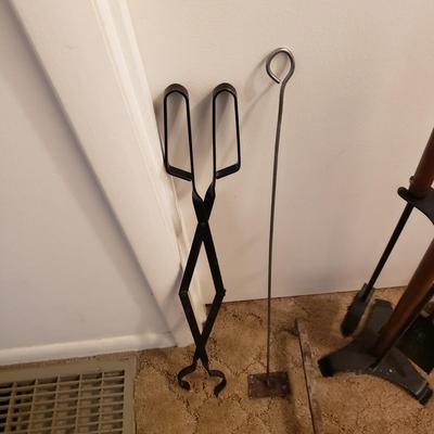 Cast Iron Fireplace Andirons and Tool Set (LR-KD)