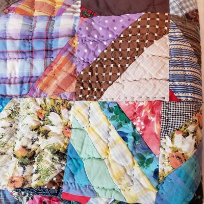 Machine & Hand Stitched Quilts (B1-KD)