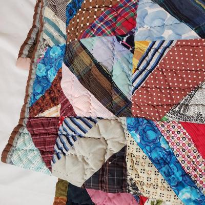Machine & Hand Stitched Quilts (B1-KD)