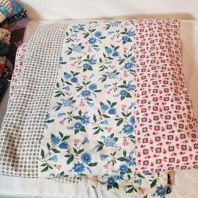 Machine & Hand Stitched Quilts (B1-KD)