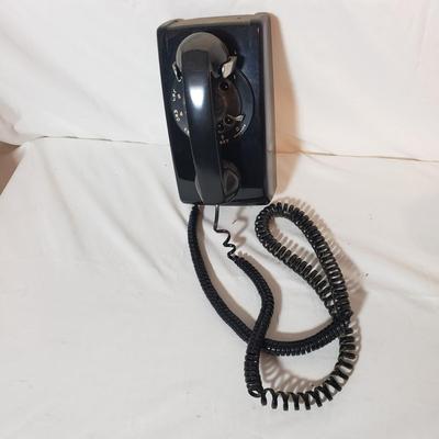 Classic Landline Telephones (B3-KD)