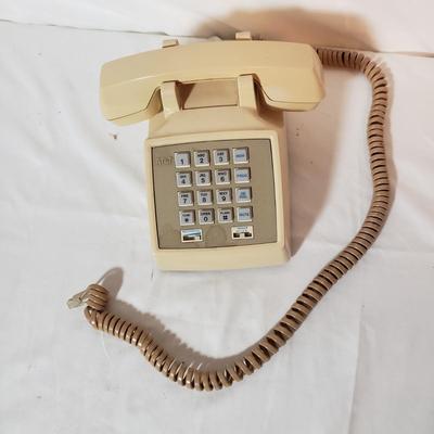 Classic Landline Telephones (B3-KD)