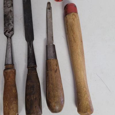 Large Lot of Chisels and Gouges (SB-EL)