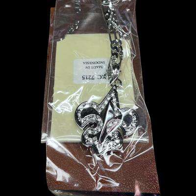 90's Old New Stock Necklaces, Original Packages 6 Necklaces - Lot #36