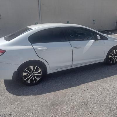 2013 Honda Civic EXL Four Door Sedan Fully Loaded with 79,500 and Clean Title (Please See Note Below for Important Information)