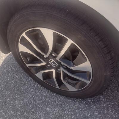 2013 Honda Civic EXL Four Door Sedan Fully Loaded with 79,500 and Clean Title (Please See Note Below for Important Information)