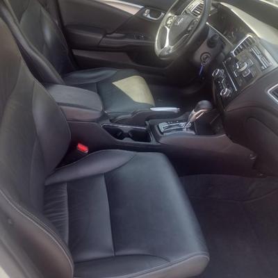 2013 Honda Civic EXL Four Door Sedan Fully Loaded with 79,500 and Clean Title (Please See Note Below for Important Information)
