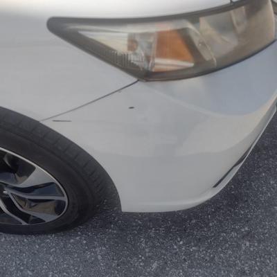 2013 Honda Civic EXL Four Door Sedan Fully Loaded with 79,500 and Clean Title (Please See Note Below for Important Information)