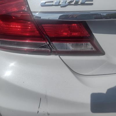 2013 Honda Civic EXL Four Door Sedan Fully Loaded with 79,500 and Clean Title (Please See Note Below for Important Information)