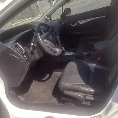 2013 Honda Civic EXL Four Door Sedan Fully Loaded with 79,500 and Clean Title (Please See Note Below for Important Information)