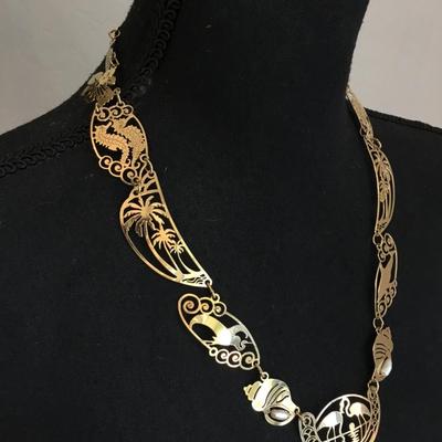 Beautiful, vintage, wild bryde loon statement, necklace