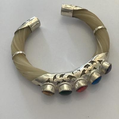 Rare vintage beautifully handcrafted white elephant hair 925 sterling silver multicolor gemstone cuff bracelet