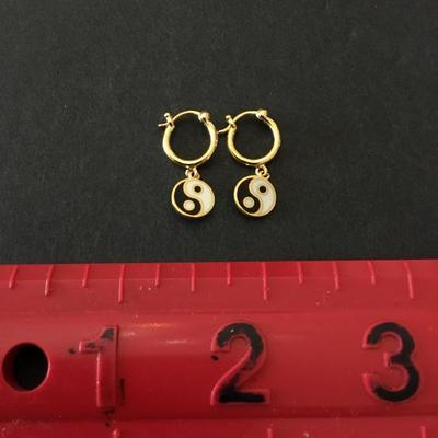 Cute yin Yang dangle earrings