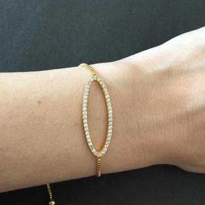 Beautiful gold tone slider bracelet