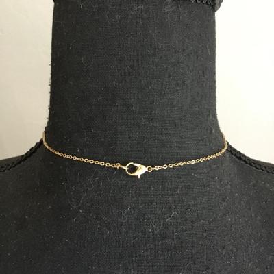Beautiful rhinestone goldtone necklace