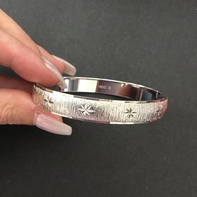 Vintage Monet Silver tone etched Sunburst bangle bracelet