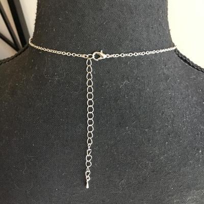 Gorgeous, crystal rhinestone statement necklace very beautiful very nice