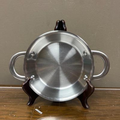 Set of 2 Calphalon 8106 Stainless Steel Steel 6”