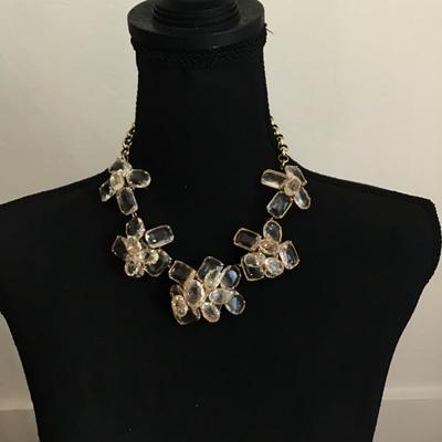 Gorgeous, Ann Taylor loft, ice, crystal runaway, chunky statement, necklace
