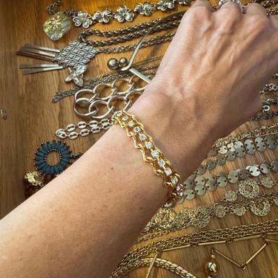 Costume Gold and Silver Necklaces (B3-TF)