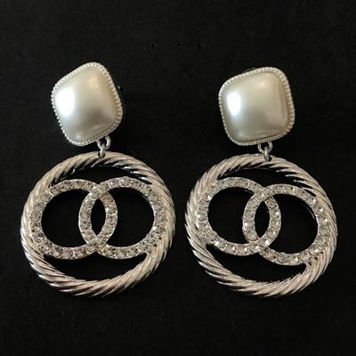 Gorgeous statement earrings large very nice