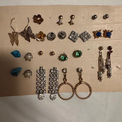 Large Selection of Vintage Earrings (Pierced) (B3-TF)