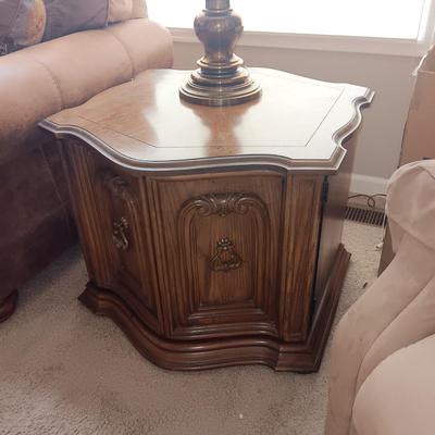 2 END TABLES WITH CUPBOARD AND A BRASS BASE LAMP
