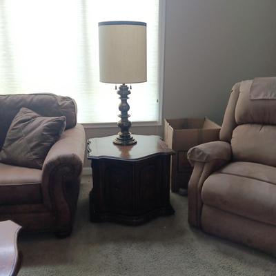 2 END TABLES WITH CUPBOARD AND A BRASS BASE LAMP
