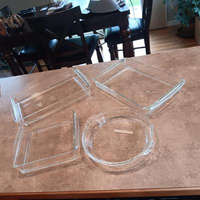 BAKING DISHES