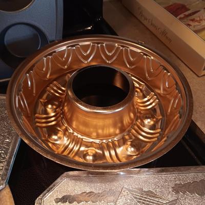 BAKEWARE