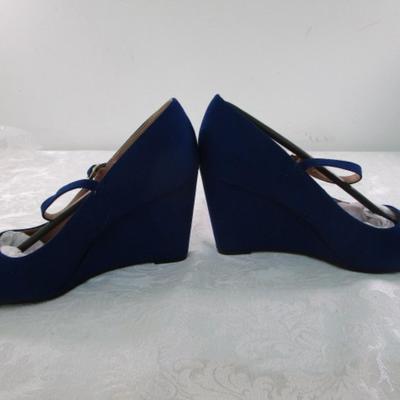 Sale Photo Thumbnail #32: See pictures, sole at widest part is 3-1/8"