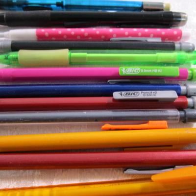 Sale Photo Thumbnail #178: Papermate, Pilot, Pentel, Bic, etc.