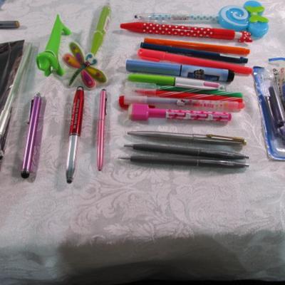 Sale Photo Thumbnail #238: Cross pen & pencil (1 each), 1 Parker pen, specialty pens, 1 stylus,1 gem pen, 1 Fountain pen & cartridges