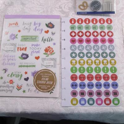 Sale Photo Thumbnail #286: Colored paper, card stock, photo paper, designer paper, stickers, design template