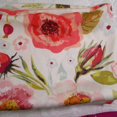 Sale Photo Thumbnail #315: Scarf is 28" x 27-1/2", See pictures
