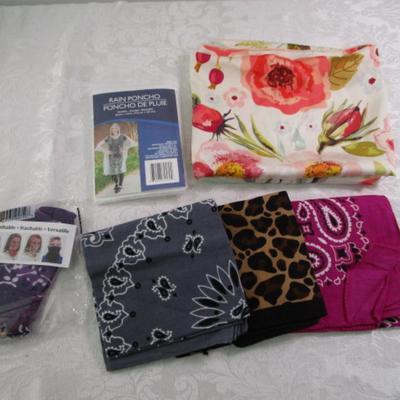 Sale Photo Thumbnail #314: Scarf is 28" x 27-1/2", See pictures