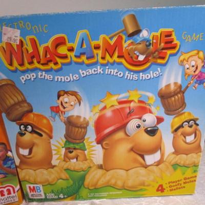 Sale Photo Thumbnail #534: Whac-A-Mole takes 3 AA batteries not included